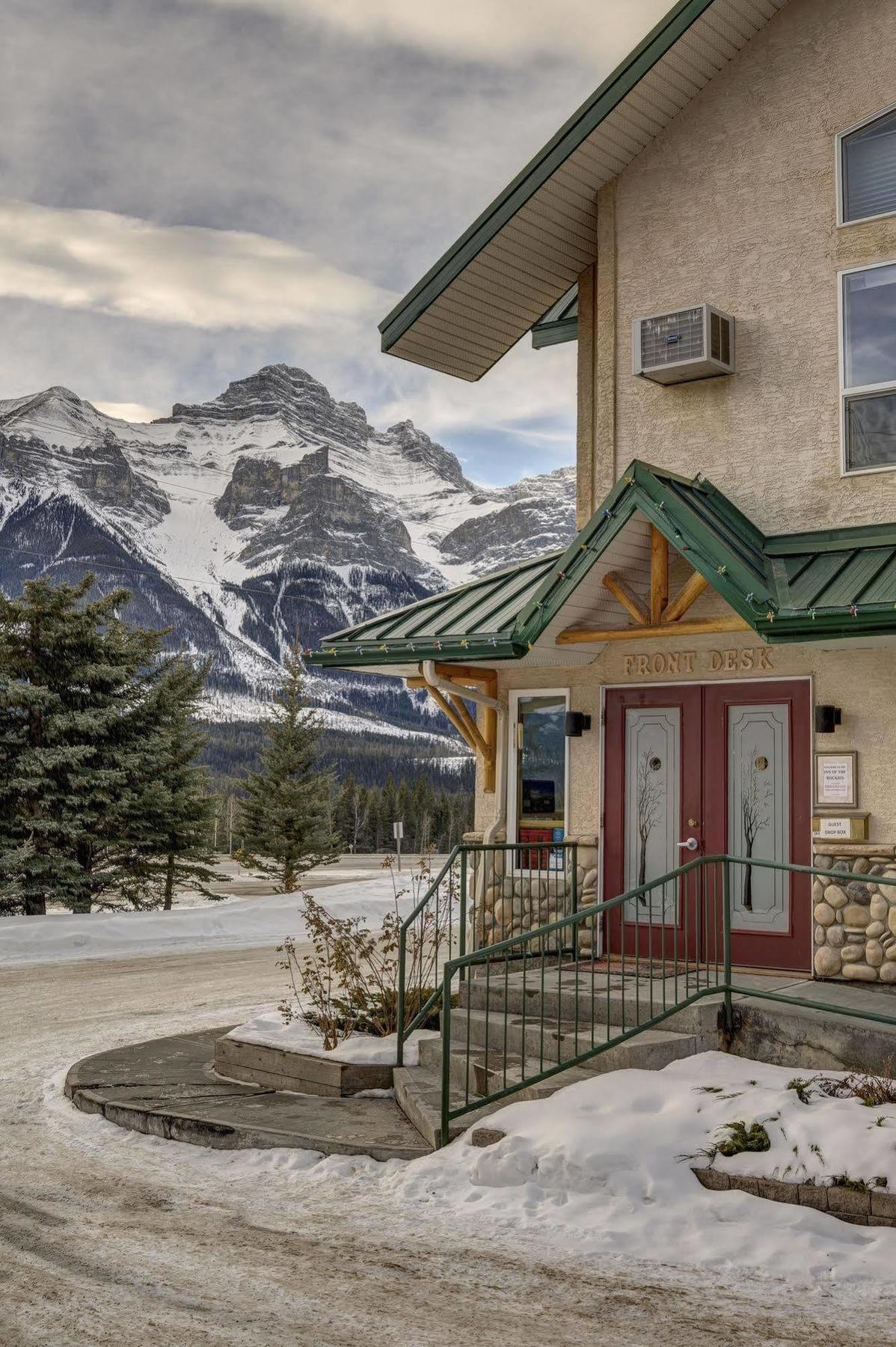 Inn Of The Rockies Canmore Dış mekan fotoğraf