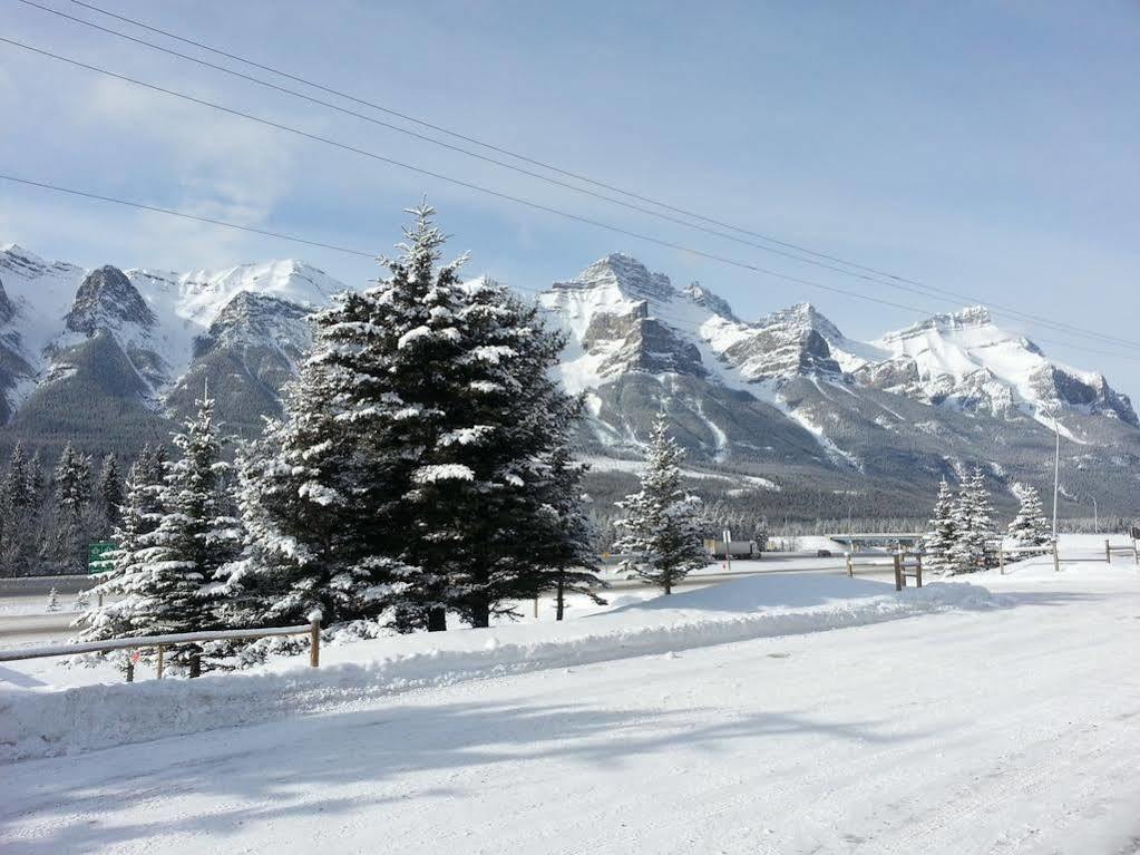 Inn Of The Rockies Canmore Dış mekan fotoğraf